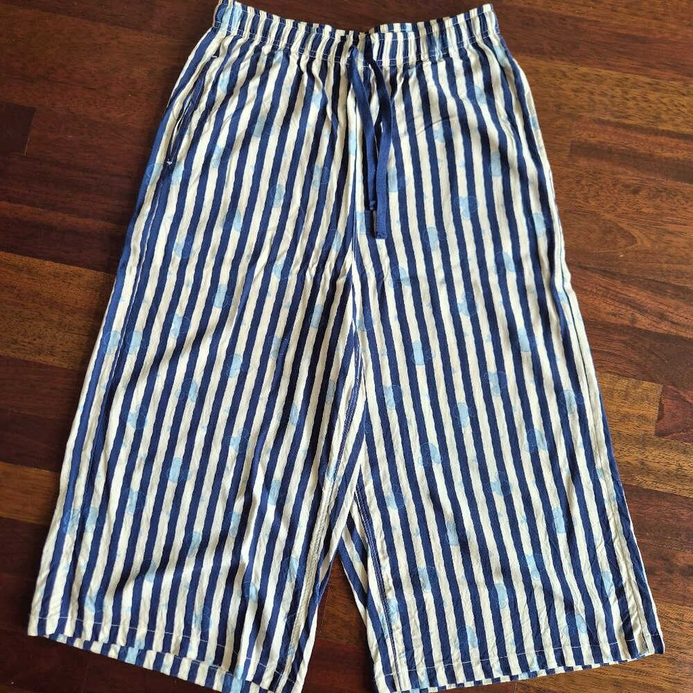 Disney x Uniqlo Capri Pants